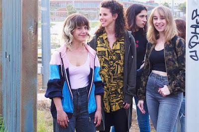 GENTILES, LAS (España, 2022) Vida Normal, Drama, Social GENTILES, LAS (España, 2022) Vida Normal, Drama, Social