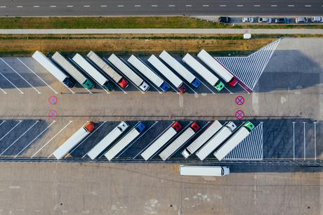 Siete predicciones para logística, cadena de suministro y retail en 2023