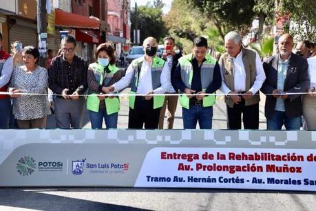 Enrique Galindo anunció que este año se duplicará la superficie de vialidades potosina rehabilitadas