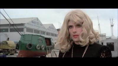 PASOS DE MUERTE EN LA OSCURIDAD (PASSI DI MORTE PERDUTI NEL BUIO) (Italia, Grecia; 1977) Giallo