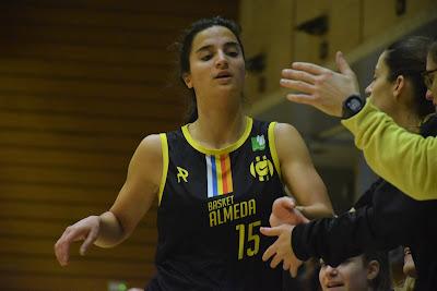 Galería de clics del Segle XXI-Basket Almeda (Liga Femenina 2)