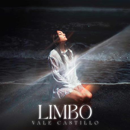 Vale Castillo transita por el pop, el house y el R&B en su EP debut «LIMBO» 26f7b96d-c30e-e224-3739-d62a3662b9e4