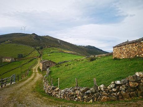 Circular al Aguión (Techo de Salas)