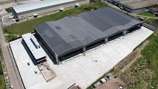 El desarrollo de la industria y el comercio gracias al uso de infraestructura más eficiente El desarrollo de la industria y el comercio gracias al uso de infraestructura más eficiente