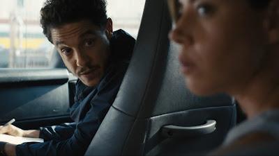 EMILY LA ESTAFADORA (EMILY THE CRIMINAL) (USA, 2022) Thriller