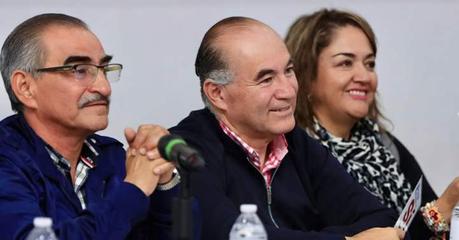 Alcalde Enrique Galindo bien evaluado en encuesta reciente