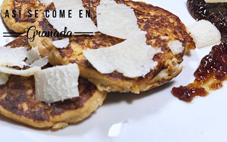 Gofres y tortitas de patata con mermelada de tomate Gofres y tortitas de patata con mermelada de tomate