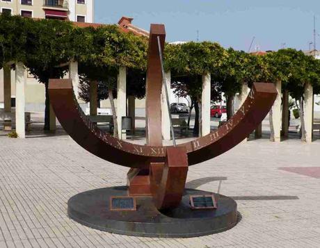 Un nuevo reloj solar en Coria