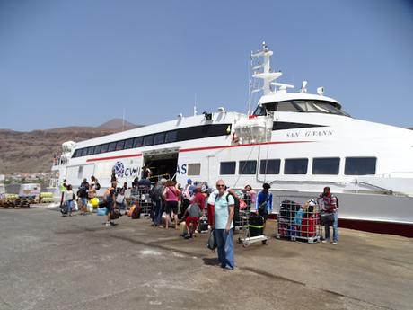CABO VERDE :  LA NATURAL BELLEZA  DE TARRAFAL  EN ILHA SAO NICOLAU