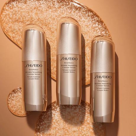 shiseido-benefiance-wrinkle-smoothing-contour-serum-textura