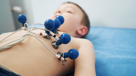 ASAPCV muestra su oposición ante las nuevas revisiones médicas de la Mutualidad de Futbolistas de FFCV