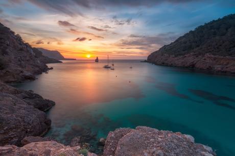 Las 17 mejores cosas para hacer en Ibiza &  Atractivos para Turistas (2022)