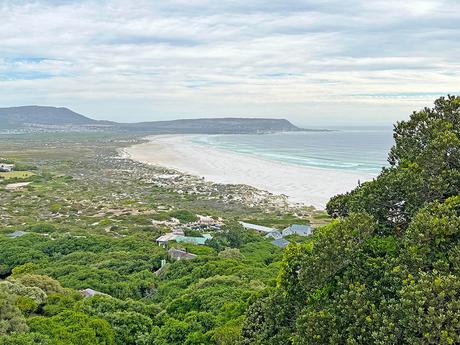 Playa de Noordhoek, una de las excursiones desde Ciudad del Cabo que no te puedes perder.