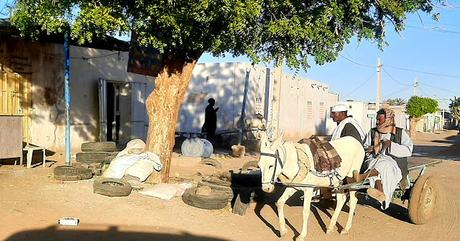 SUDÁN: LA CIUDAD ANTIGUA DE KERMA Y LA CANTERA DE TOMBUS SUDÁN: LA CIUDAD ANTIGUA DE KERMA Y LA CANTERA DE TOMBUS