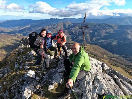 Pasu A Pasu en La Portiecha, Lena