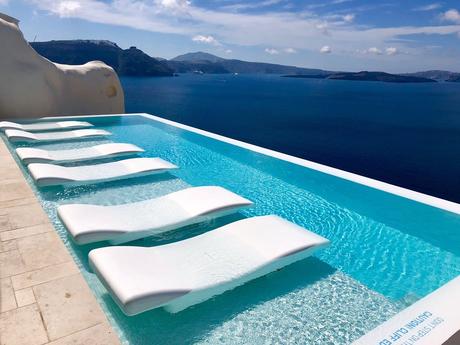 Luna de miel en Santorini: los 10 mejores hoteles y la mentor para 2023 Luna de miel en Santorini: los 10 mejores hoteles y la mentor para 2023