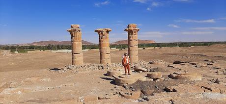 SUDÁN : NAVEGANDO POR EL NILO, LA CANTERA MESSAIDA Y LA MONTAÑA DE WADI SEBU SUDÁN : NAVEGANDO POR EL NILO, LA CANTERA MESSAIDA Y LA MONTAÑA DE WADI SEBU
