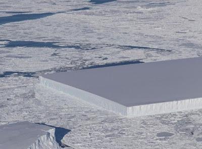 ¿Podría ChatGPT ayudar a médicos y gestores sanitarios?     Could ChatGPT help doctors and health managers?     ChatGPT可以帮助医生和健康管理人员吗？