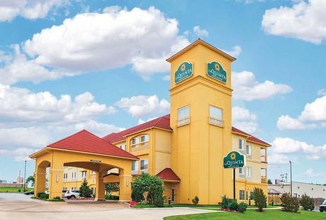 20 hoteles mejor calificados en Tulsa, OK