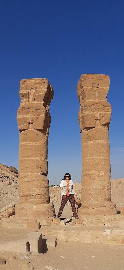 SUDÁN : LA MONTAÑA SAGRADA DE JEBEL BARKAL SUDÁN : LA MONTAÑA SAGRADA DE JEBEL BARKAL