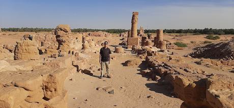 SUDÁN : LA MONTAÑA SAGRADA DE JEBEL BARKAL SUDÁN : LA MONTAÑA SAGRADA DE JEBEL BARKAL