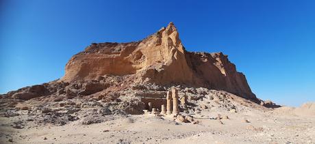 SUDÁN : LA MONTAÑA SAGRADA DE JEBEL BARKAL SUDÁN : LA MONTAÑA SAGRADA DE JEBEL BARKAL
