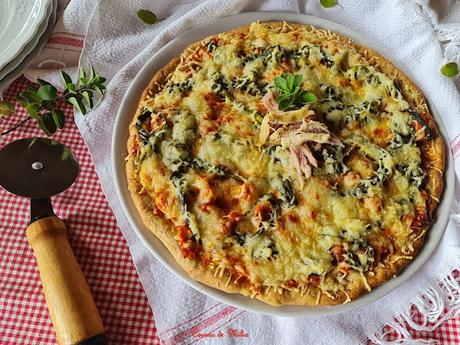 Pizza de carnes de cocido