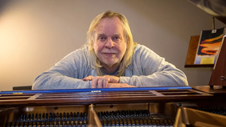 Video de los Viernes: Nuevo Sencillo  de Rick Wakeman