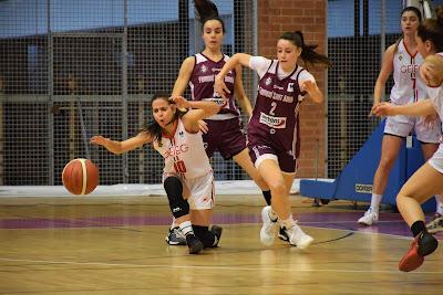 Galería de clics del Bàsquet Femení Sant Adrià-GEiEG (Liga Femenina 2) Galería de clics del Bàsquet Femení Sant Adrià-GEiEG (Liga Femenina 2)