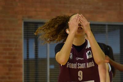 Galería de clics del Bàsquet Femení Sant Adrià-GEiEG (Liga Femenina 2) Galería de clics del Bàsquet Femení Sant Adrià-GEiEG (Liga Femenina 2)