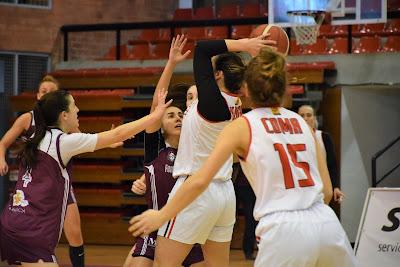 Galería de clics del Bàsquet Femení Sant Adrià-GEiEG (Liga Femenina 2) Galería de clics del Bàsquet Femení Sant Adrià-GEiEG (Liga Femenina 2)