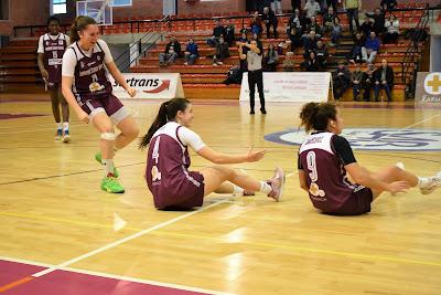 Galería de clics del Bàsquet Femení Sant Adrià-GEiEG (Liga Femenina 2) Galería de clics del Bàsquet Femení Sant Adrià-GEiEG (Liga Femenina 2)