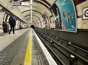 London (London Underground-Regent´s Park): Walking
