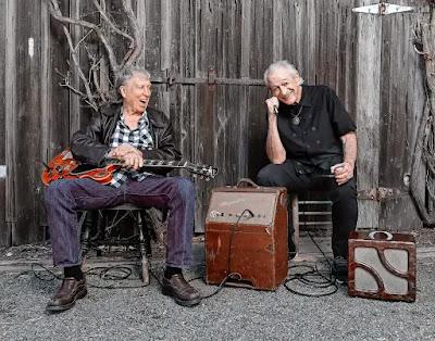 Elvin Bishop & Charlie Musselwhite - Help me (2020)