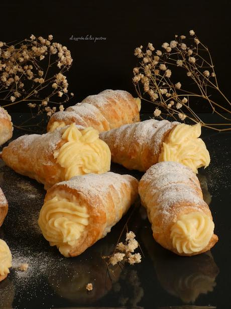 Petisús y Cañas de Crema Pastelera