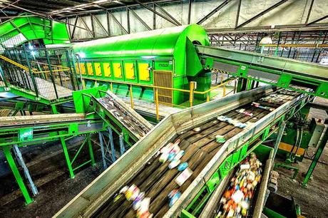 Planta de Gavà-Viladecans aumentará su capacidad para reciclar envases Planta de Gavà-Viladecans aumentará su capacidad para reciclar envases