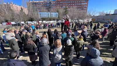 Vuelve a las calles el grito por la atención primaria… y Froilán de Todos los Antros de Ravechalar y Fiestón.