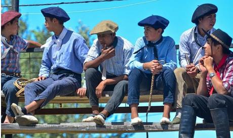 Junín de los Andes colmada de público por la Fiesta del Puestero