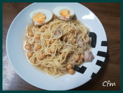 Garbanzos con espaguetis