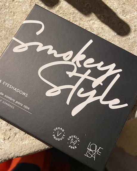 paleta smokey style love isa