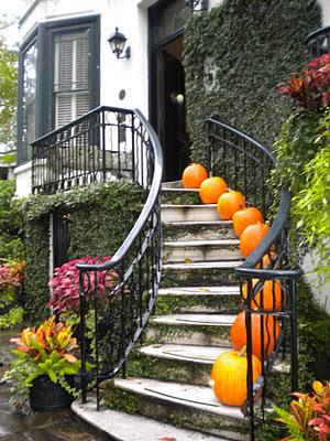 Halloween Decorations in Southeast USA