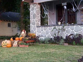 Halloween Decorations in Southeast USA