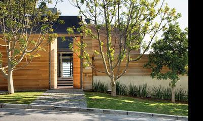 MAS ACCESOS  A VIVIENDAS MINIMALISTAS