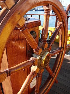 ¡Feliz Medio Aniversario!