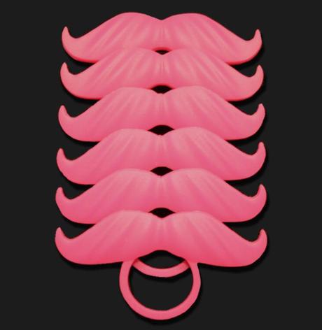 El movimiento Mustache.