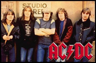 Especial Mejores Bandas de la Historia: AC/DC 2ª Parte: Muerte de Bon Scott, primeros años con Brian Johnson, & Descenso comercial...