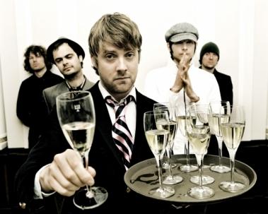 “Kinda Girl You Are”, Kaiser Chiefs