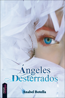 Anabel Botella en la Imagicón con su novela Ángeles desterrados.