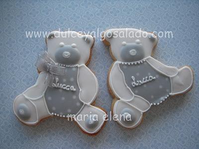 Galletas decoradas bebe....en gris y blanco!!