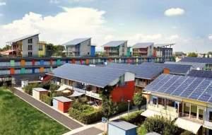 Friburgo - La Solarsiedlung (Ciudad Solar) se autoabastece de energía (Flickr / Daveeza) 20minutos.es